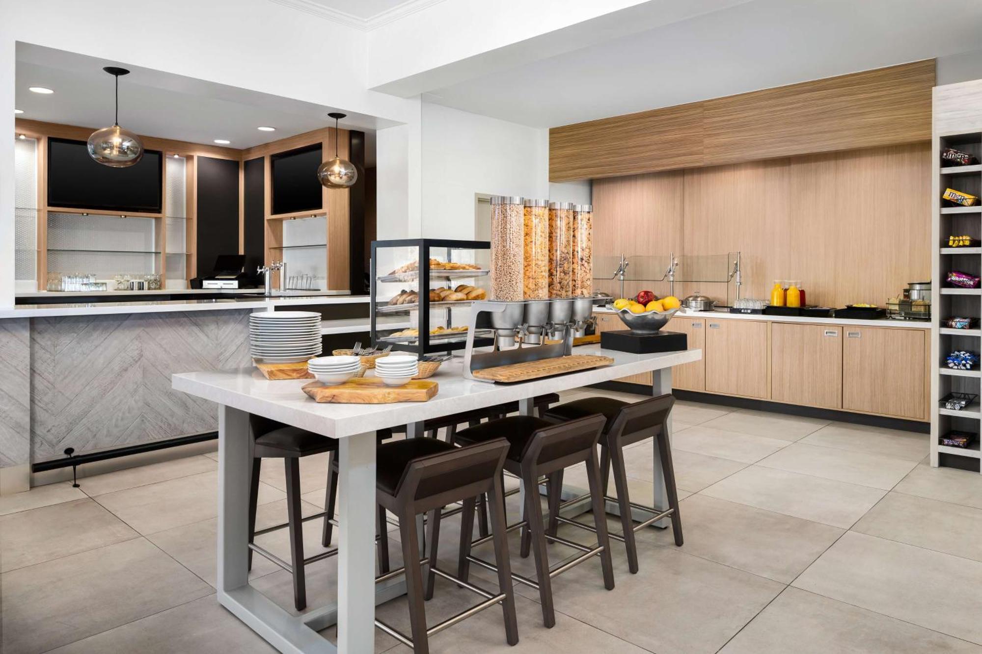 Hilton Garden Inn Rockaway Ngoại thất bức ảnh